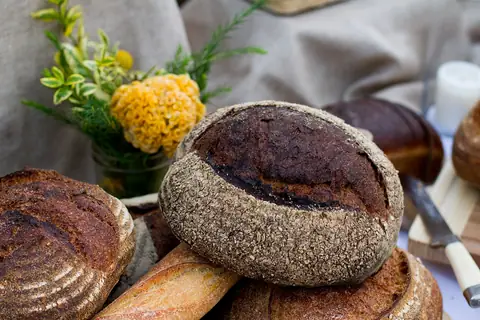 Crust photo 1